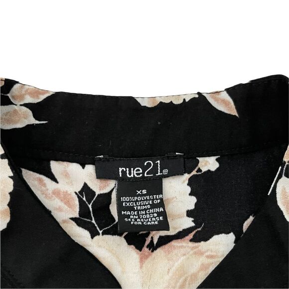 Rue 21 Lace Up Front Hi-Lo Hem Floral Dress Black with Beige Roses XS - Picture 2 of 6